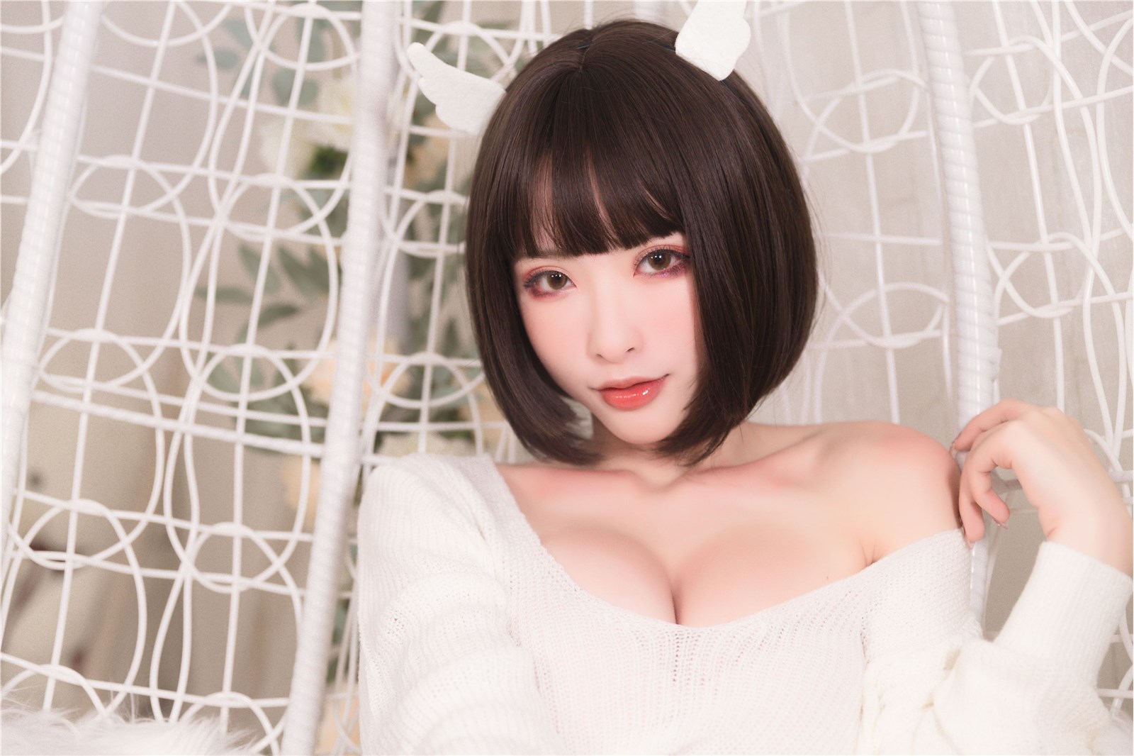 Yurai Shimizu - NO.34 White sweater(4)